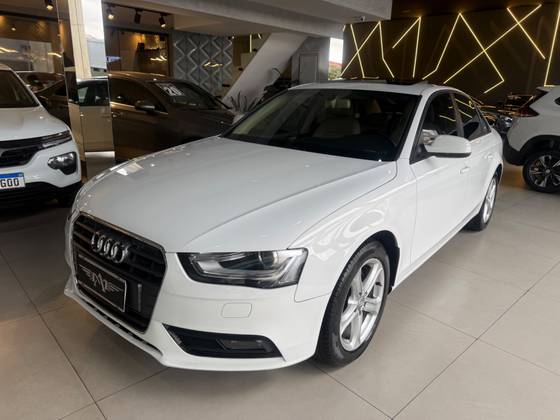 AUDI A4 2.0 TFSI AMBIENTE 183CV GASOLINA 4P MULTITRONIC
